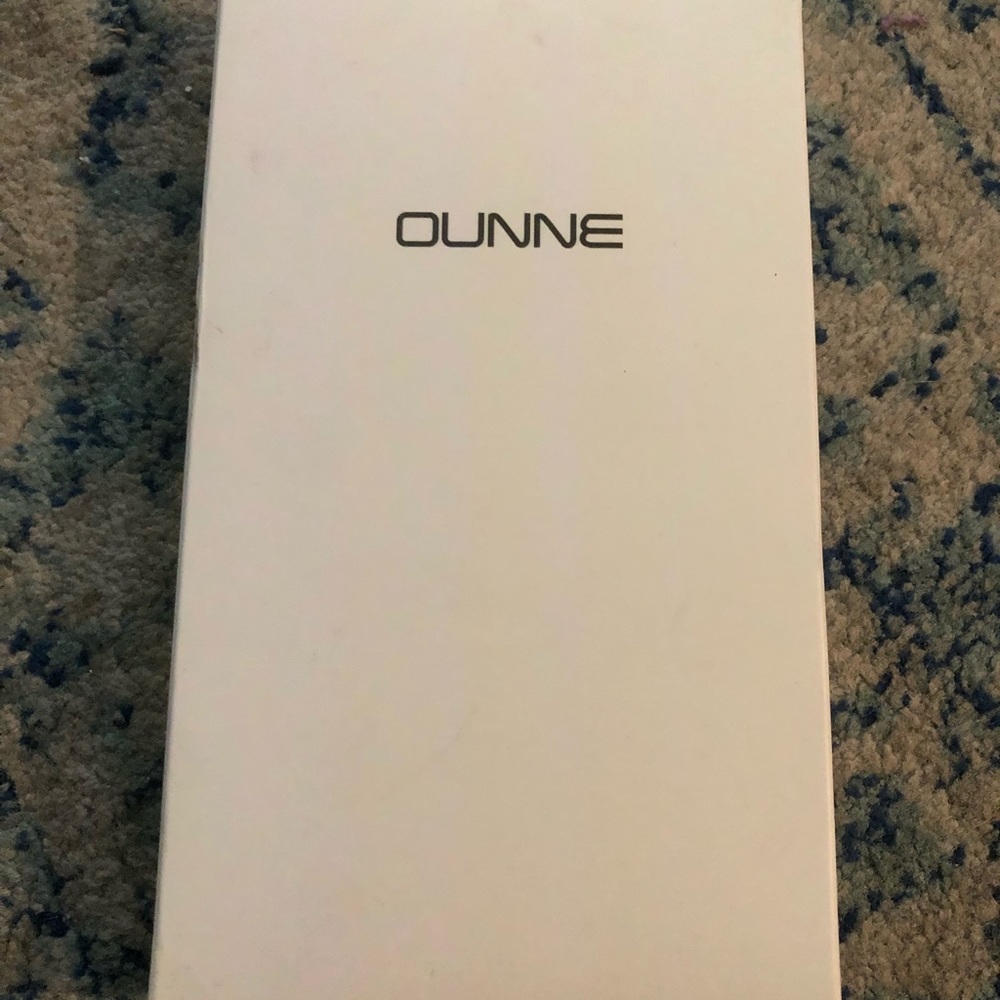 OUNNE IPhone Case